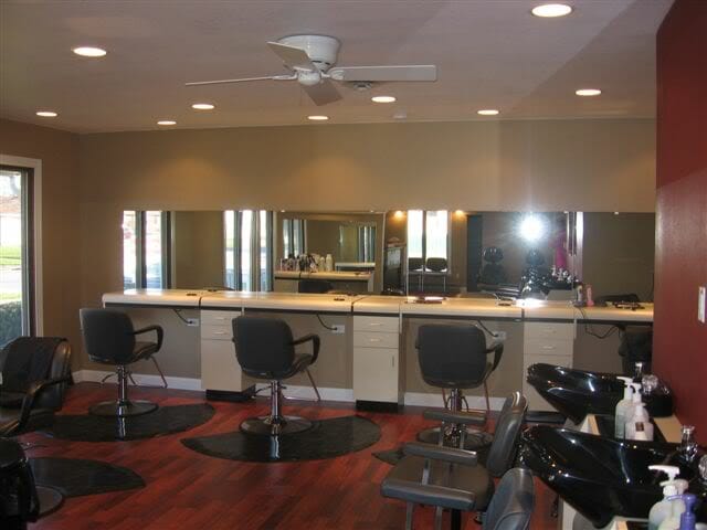 Salon 01